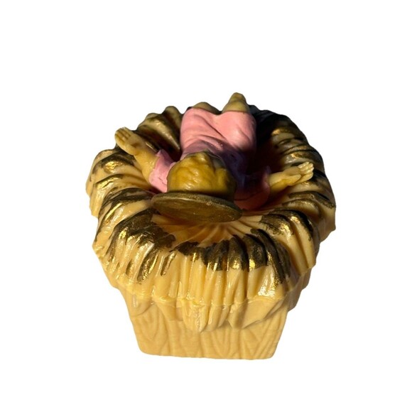 Vtg Nativity Baby Jesus Christmas Plastic Hong Kong 60's Christmas Holiday 2.5" - Picture 4 of 6